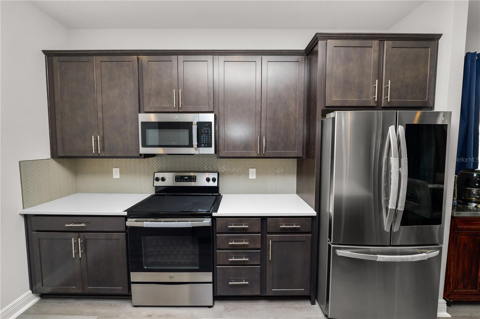 Image 9 of 64 For 280 Lake Smart Circle