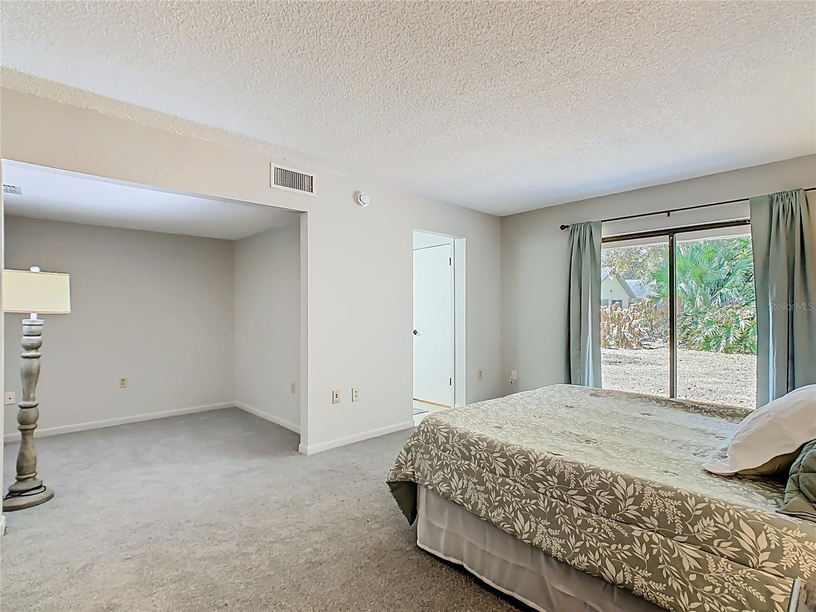 Image 23 of 35 For 1821 Village Court