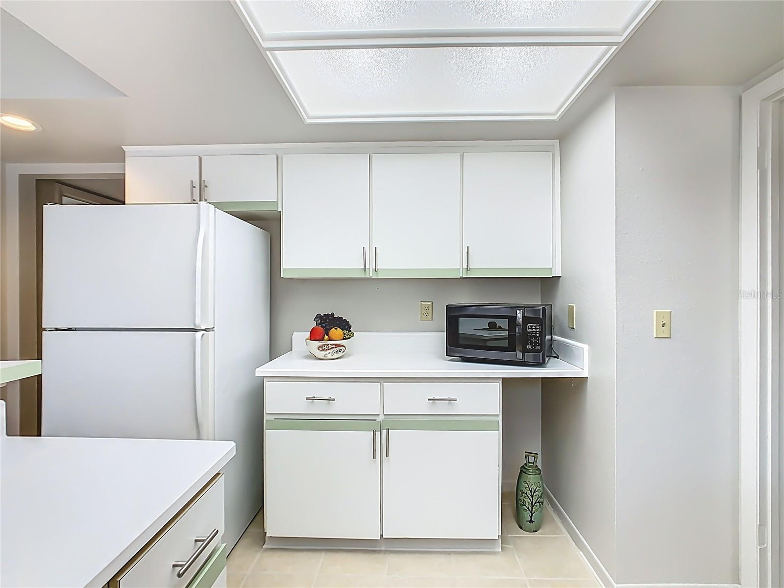 Image 7 of 35 For 1821 Village Court