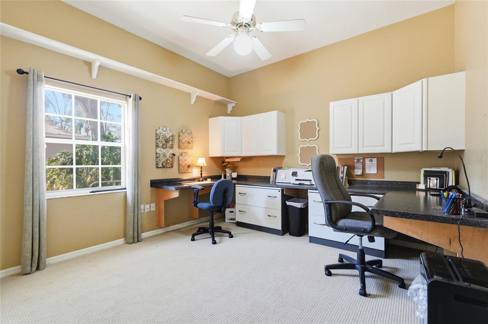 Listing photo id 20 for 7527 Folk Way