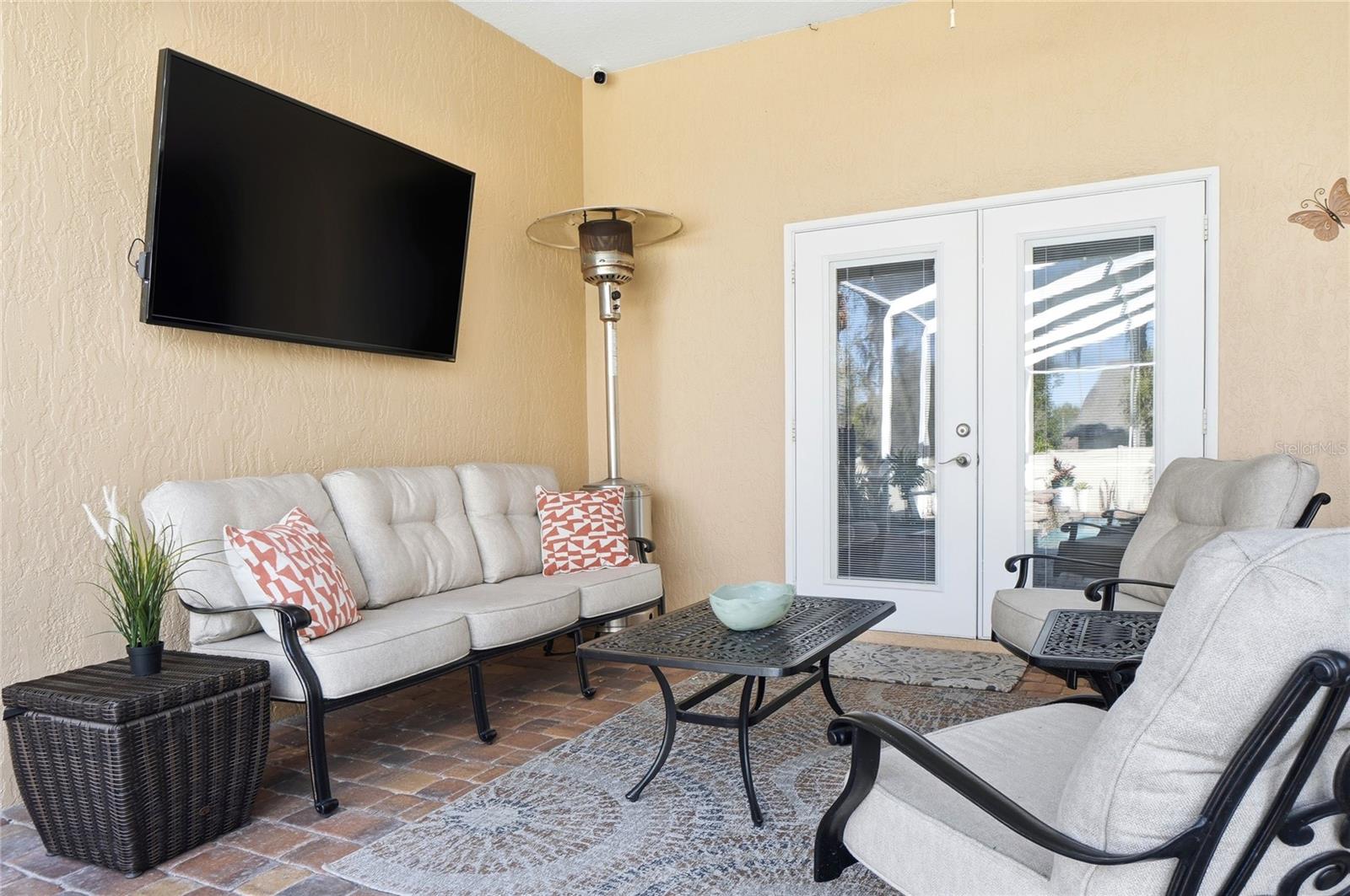 Listing photo id 32 for 7527 Folk Way