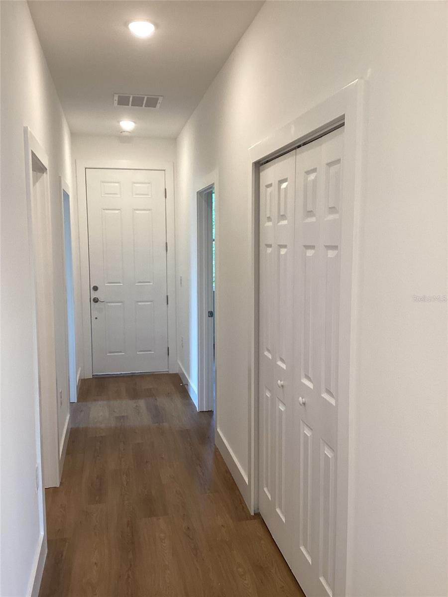 Image 13 of 17 For 7369 Sealawn Drive