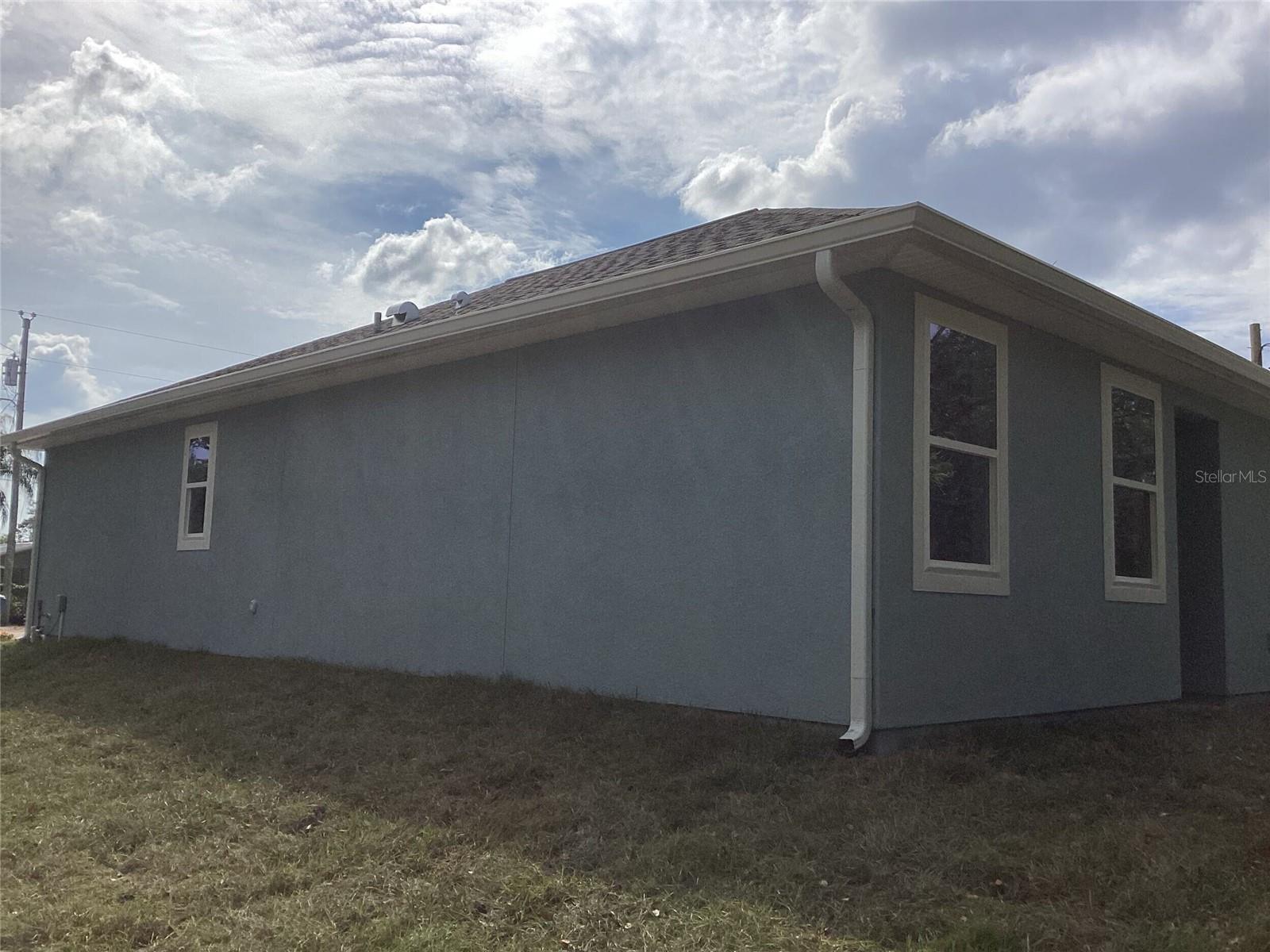 Image 14 of 17 For 7369 Sealawn Drive