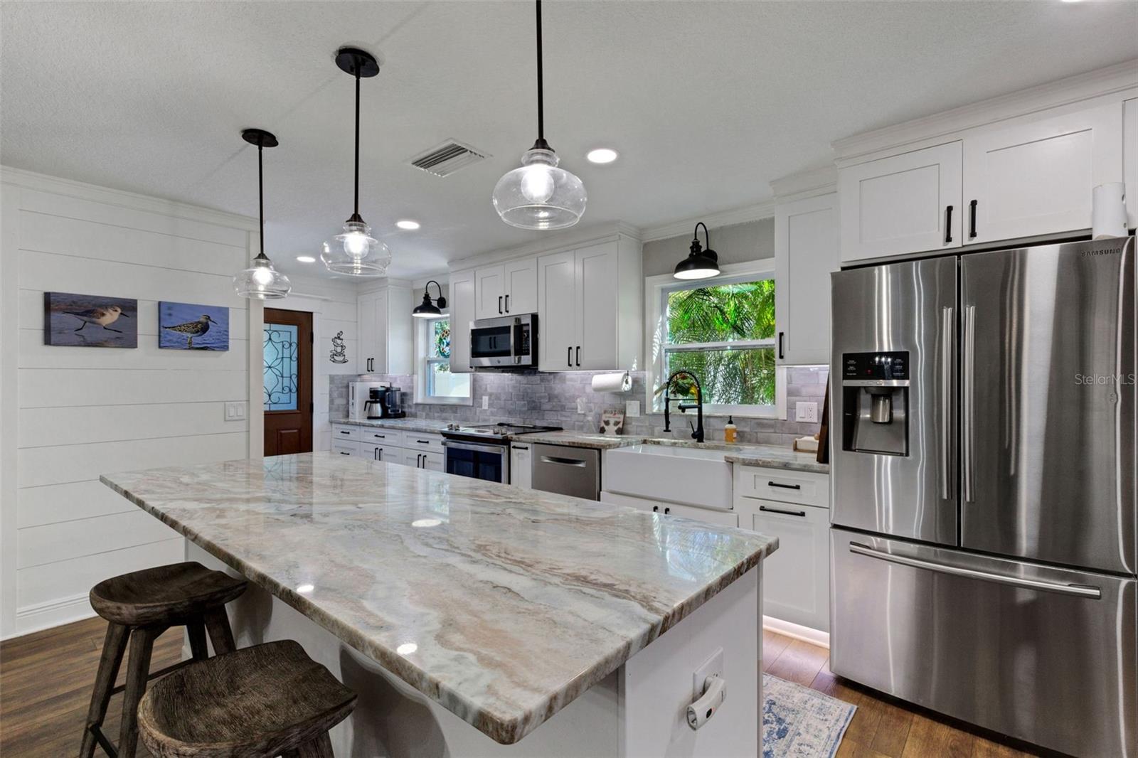 Image 16 of 80 For 1319 Edgewater Beach Drive