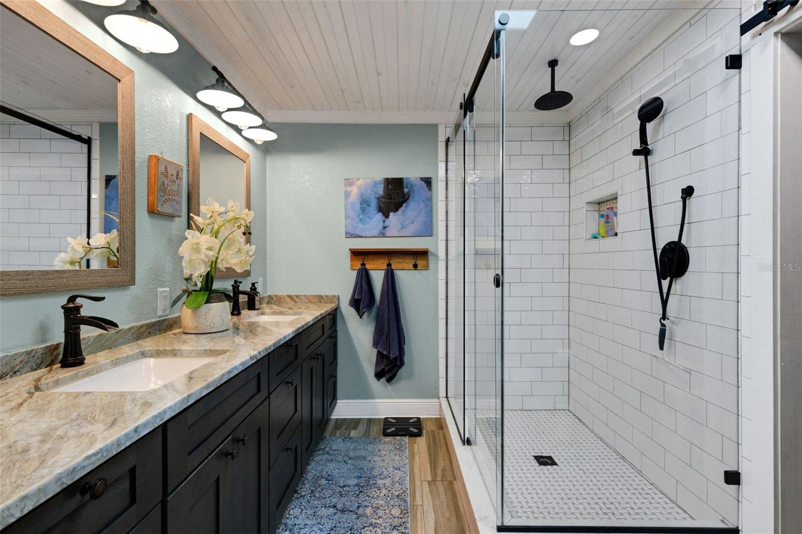 Image 25 of 80 For 1319 Edgewater Beach Drive