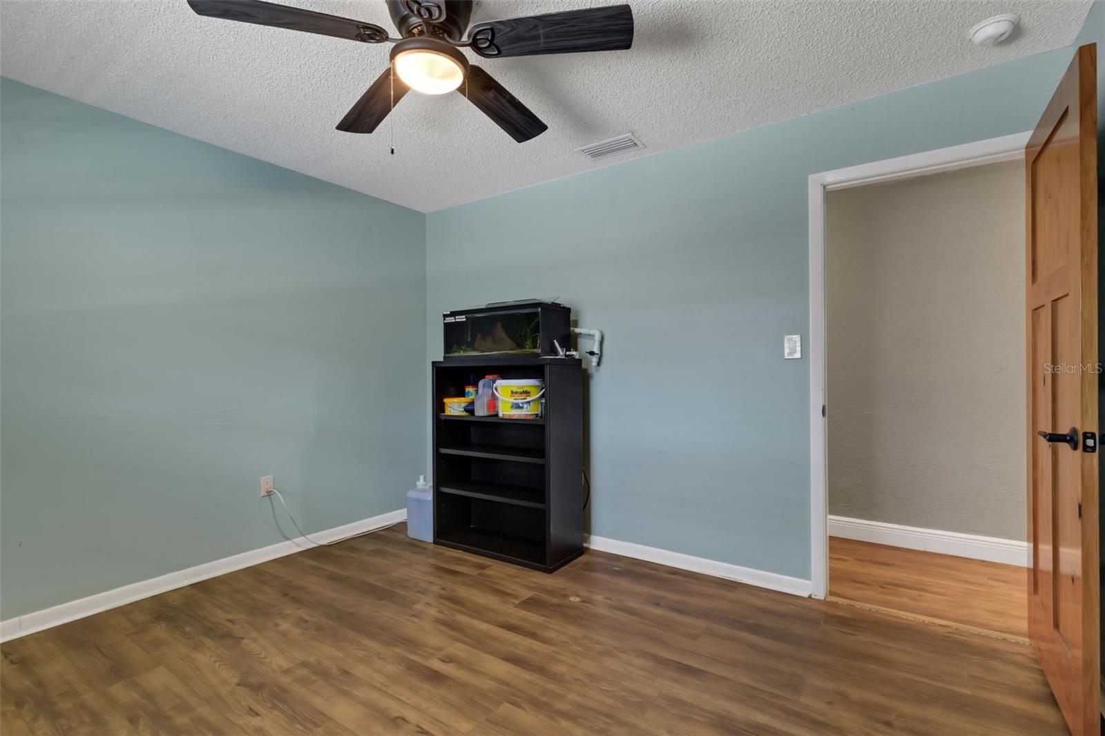 Image 28 of 80 For 1319 Edgewater Beach Drive