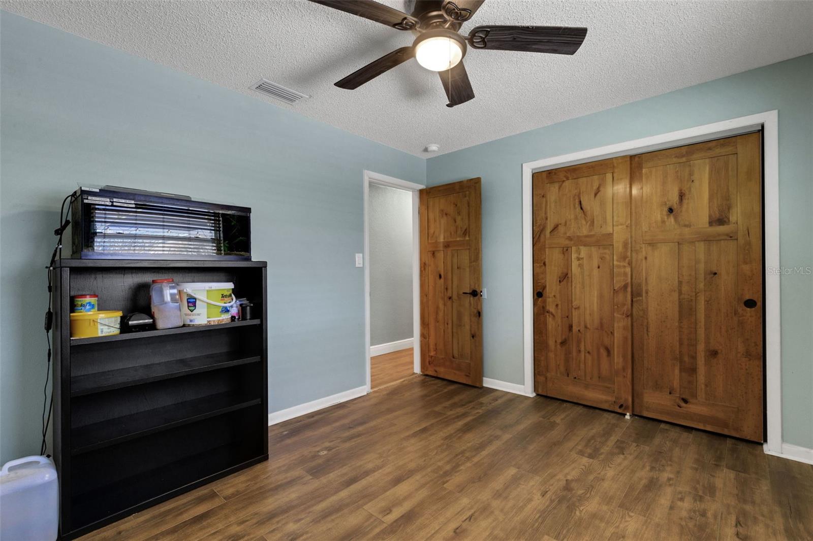 Image 29 of 80 For 1319 Edgewater Beach Drive