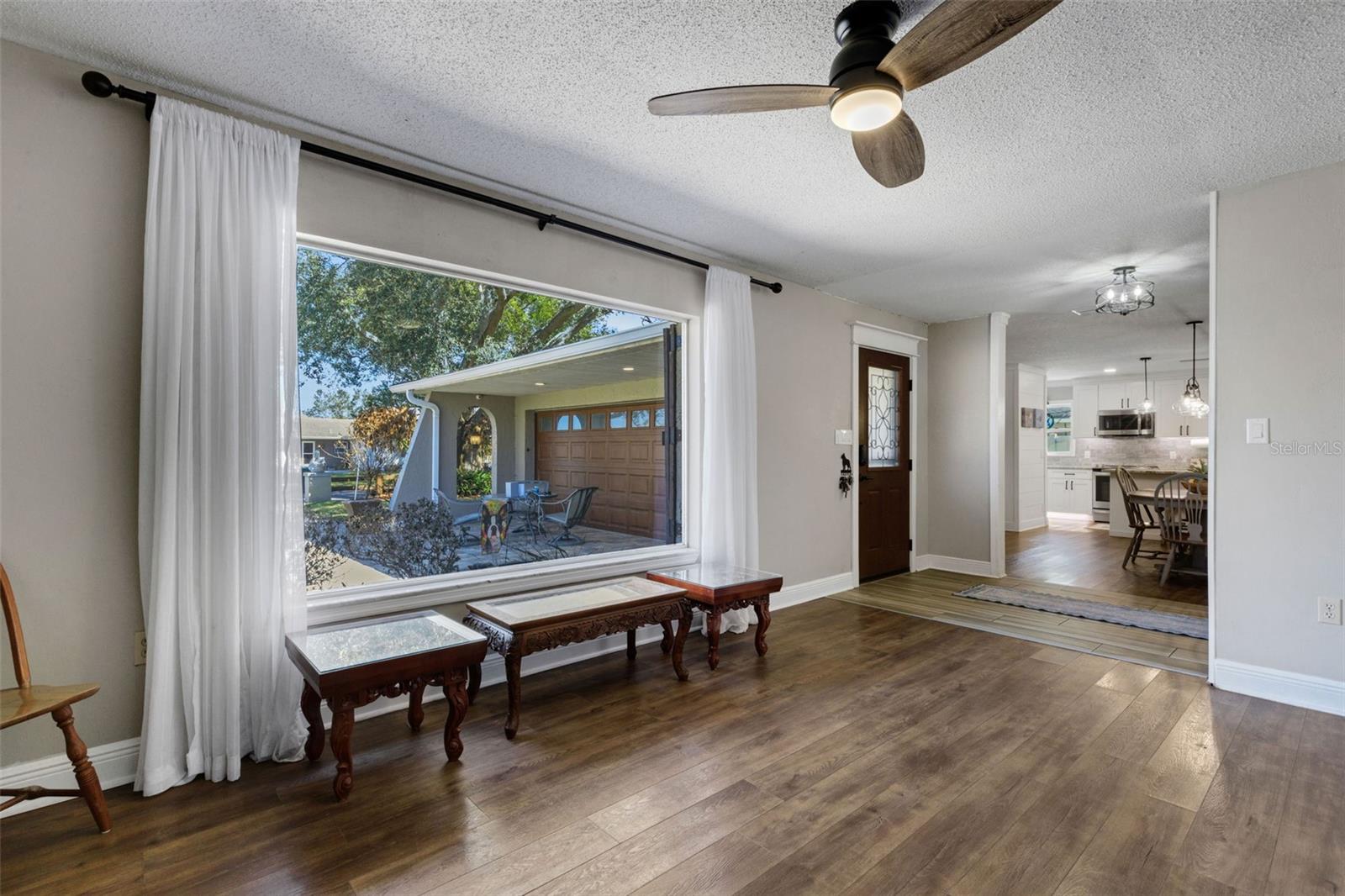 Image 3 of 80 For 1319 Edgewater Beach Drive