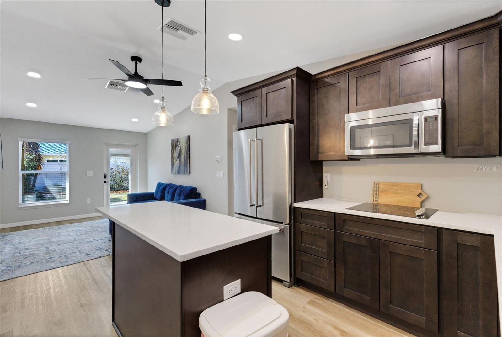 Image 44 of 80 For 1319 Edgewater Beach Drive