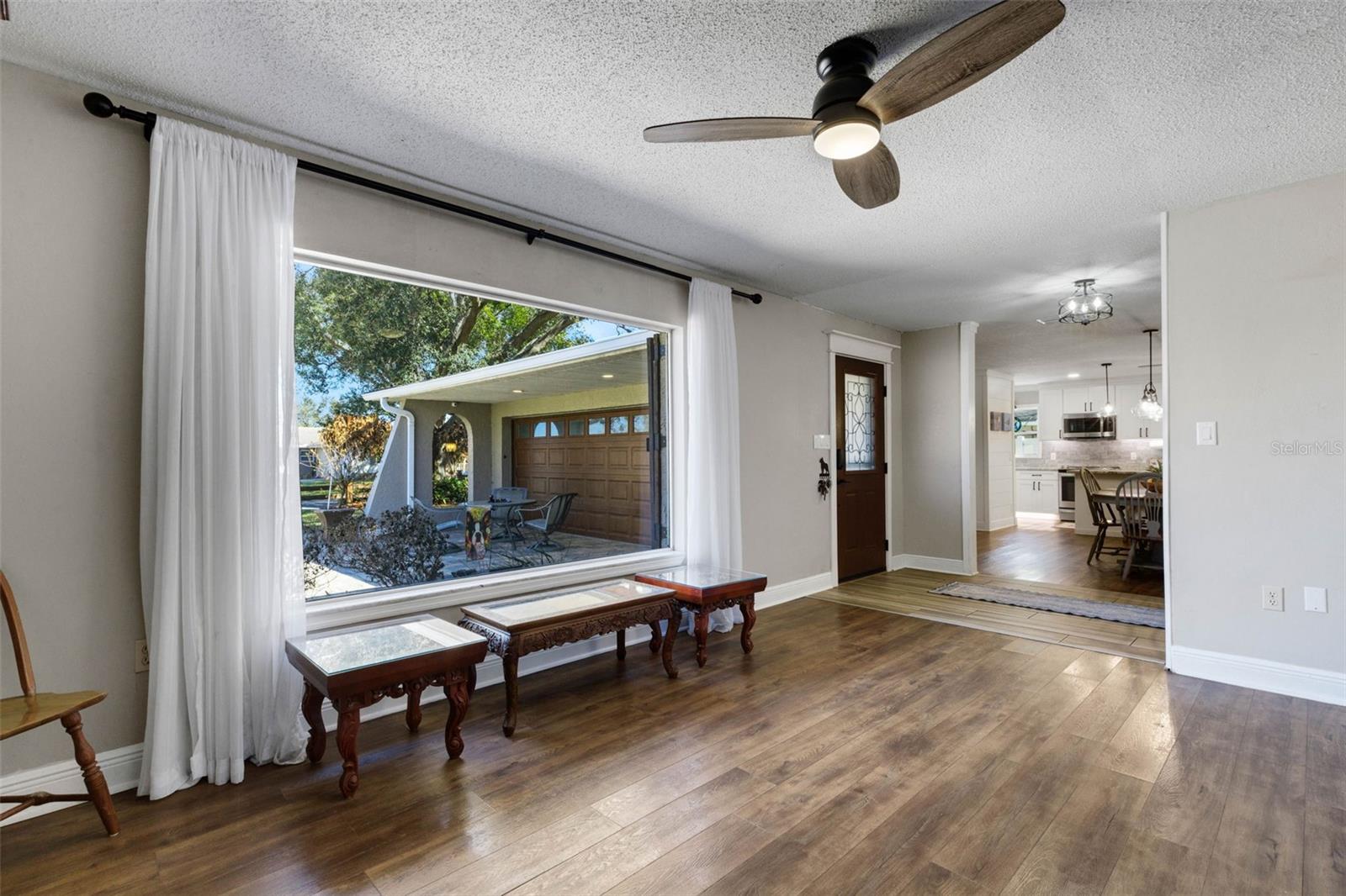 Image 5 of 80 For 1319 Edgewater Beach Drive