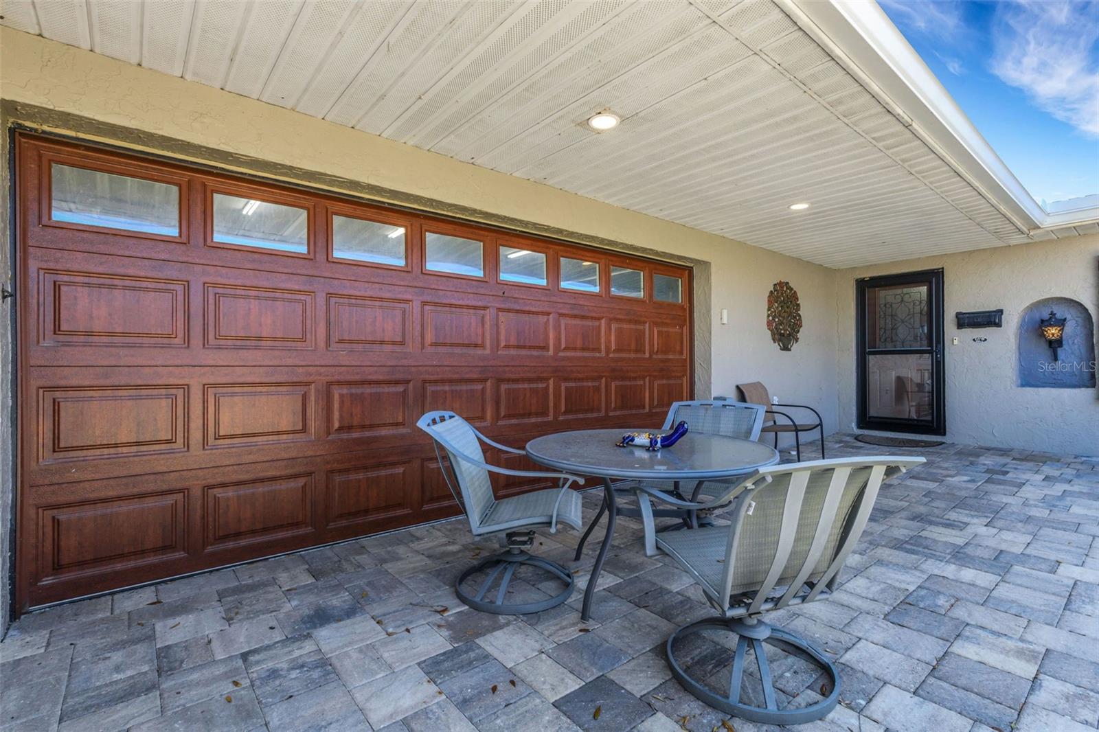 Image 72 of 80 For 1319 Edgewater Beach Drive