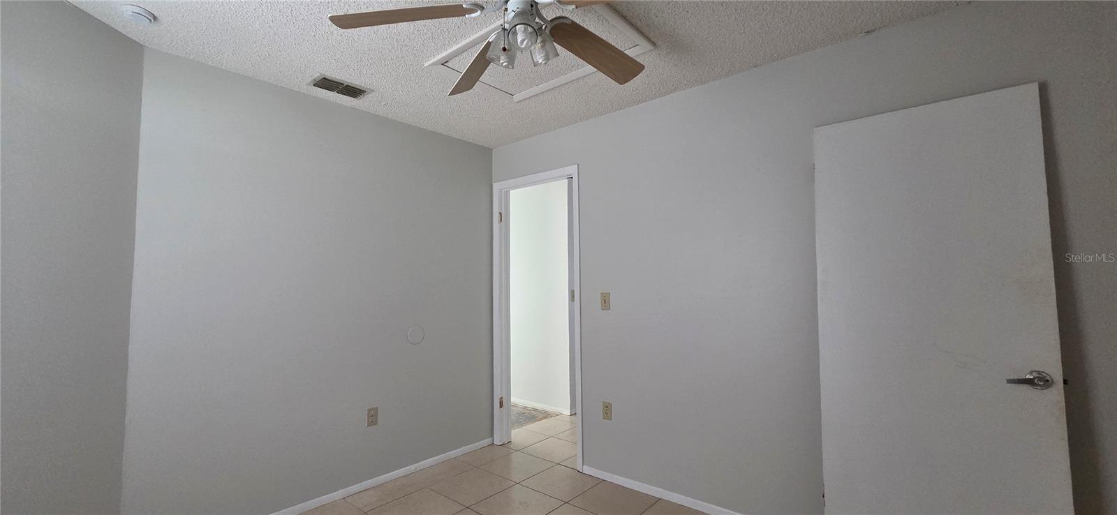 Image 15 of 35 For 1359 Primrose Court