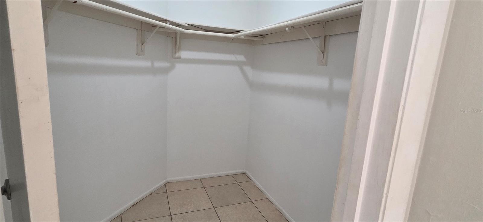 Image 20 of 35 For 1359 Primrose Court