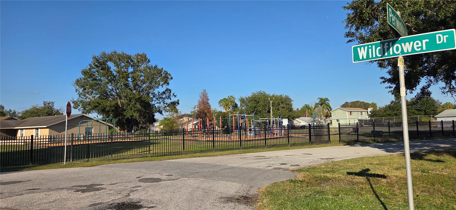 Image 32 of 35 For 1359 Primrose Court