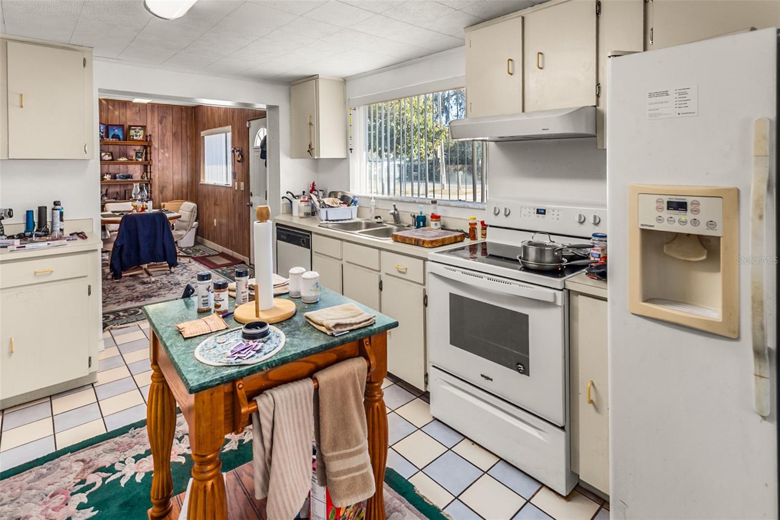 Image 11 of 25 For 1331 34th Street Nw