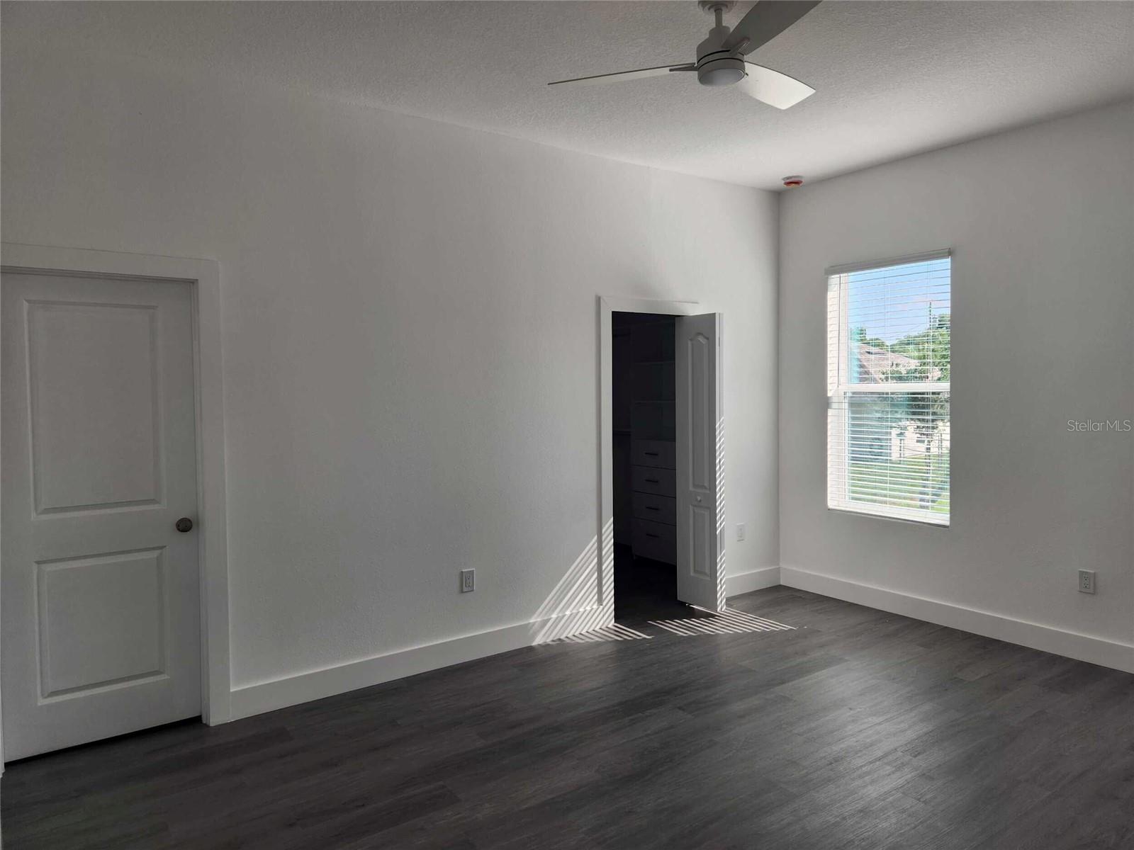 Image 14 of 30 For 9211 Northcliffe Boulevard