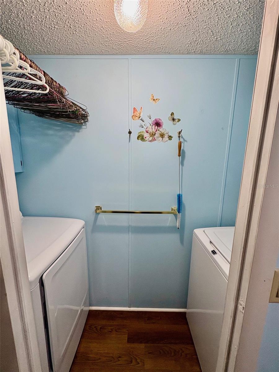 Image 20 of 35 For 6081 Southern Oaks Drive Se