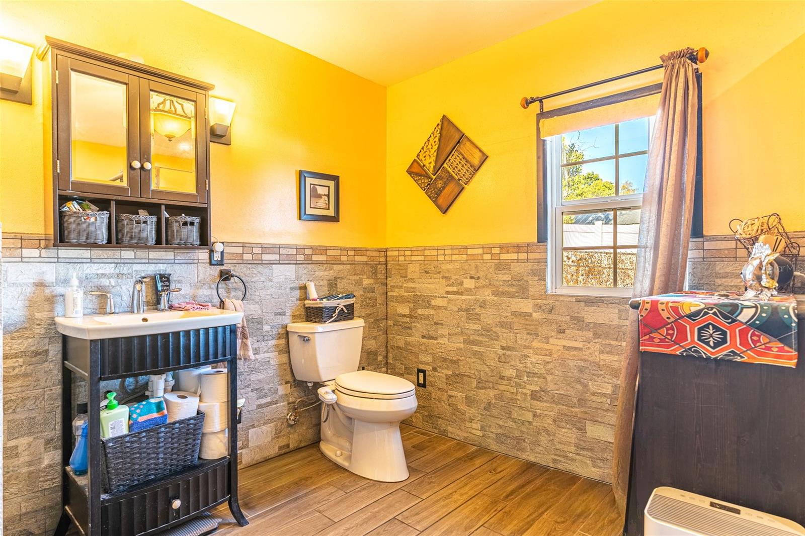 Image 11 of 43 For 130 Ribbon Parkway