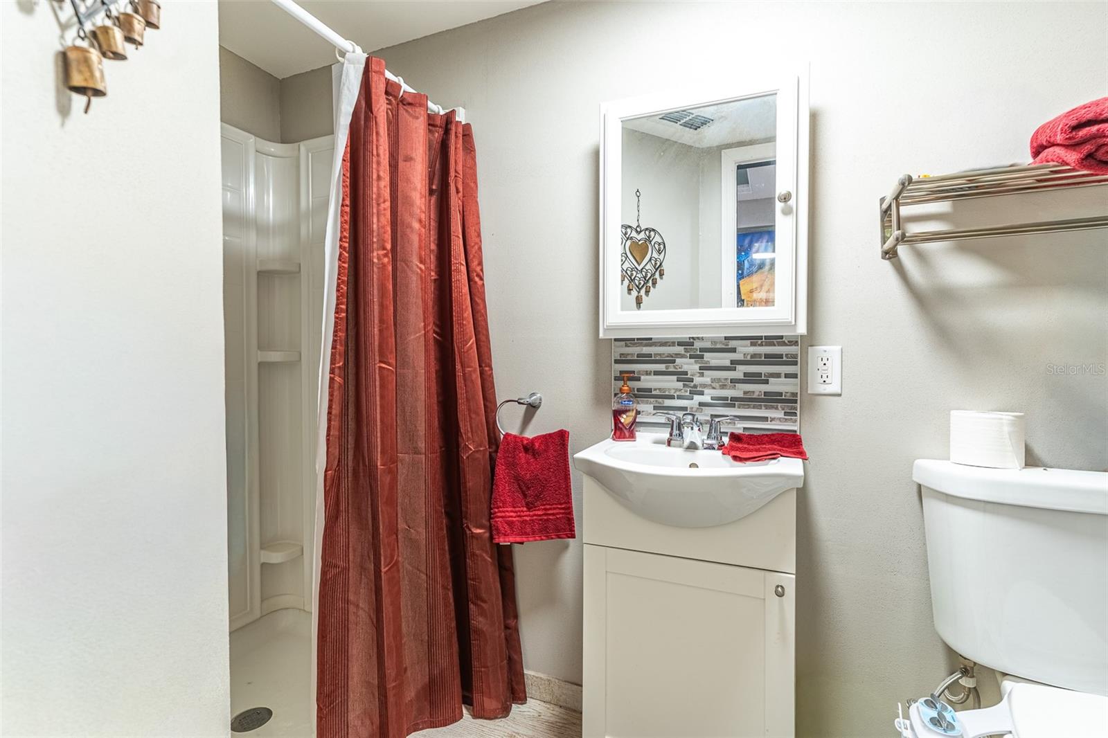 Image 13 of 43 For 130 Ribbon Parkway