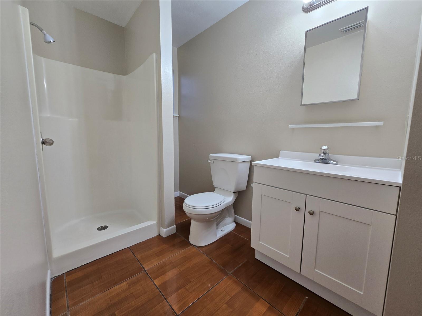 Image 10 of 10 For 308 Crescent Drive 5