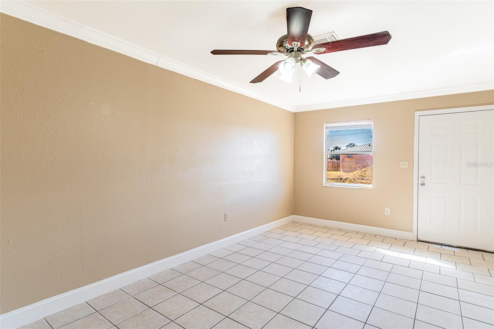 Image 10 of 16 For 118 Oak Crest Drive Nw