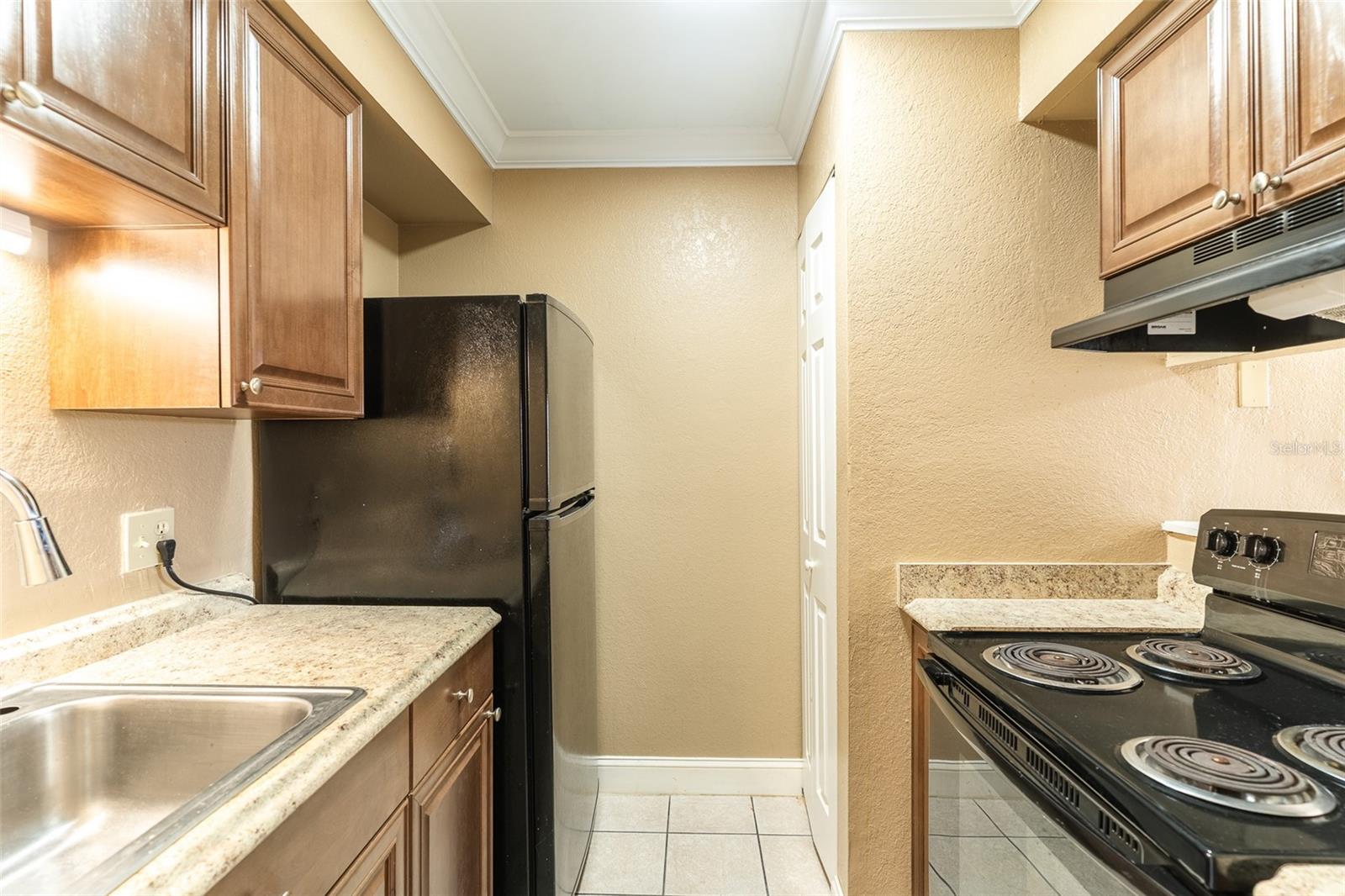 Image 3 of 16 For 118 Oak Crest Drive Nw