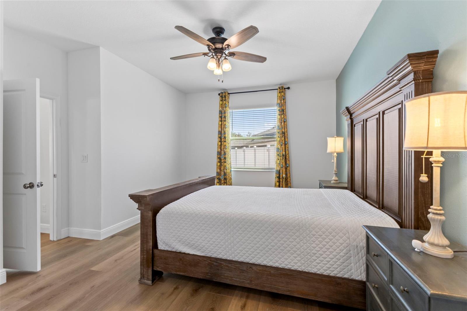 Image 20 of 52 For 5062 Emerald Acres Way