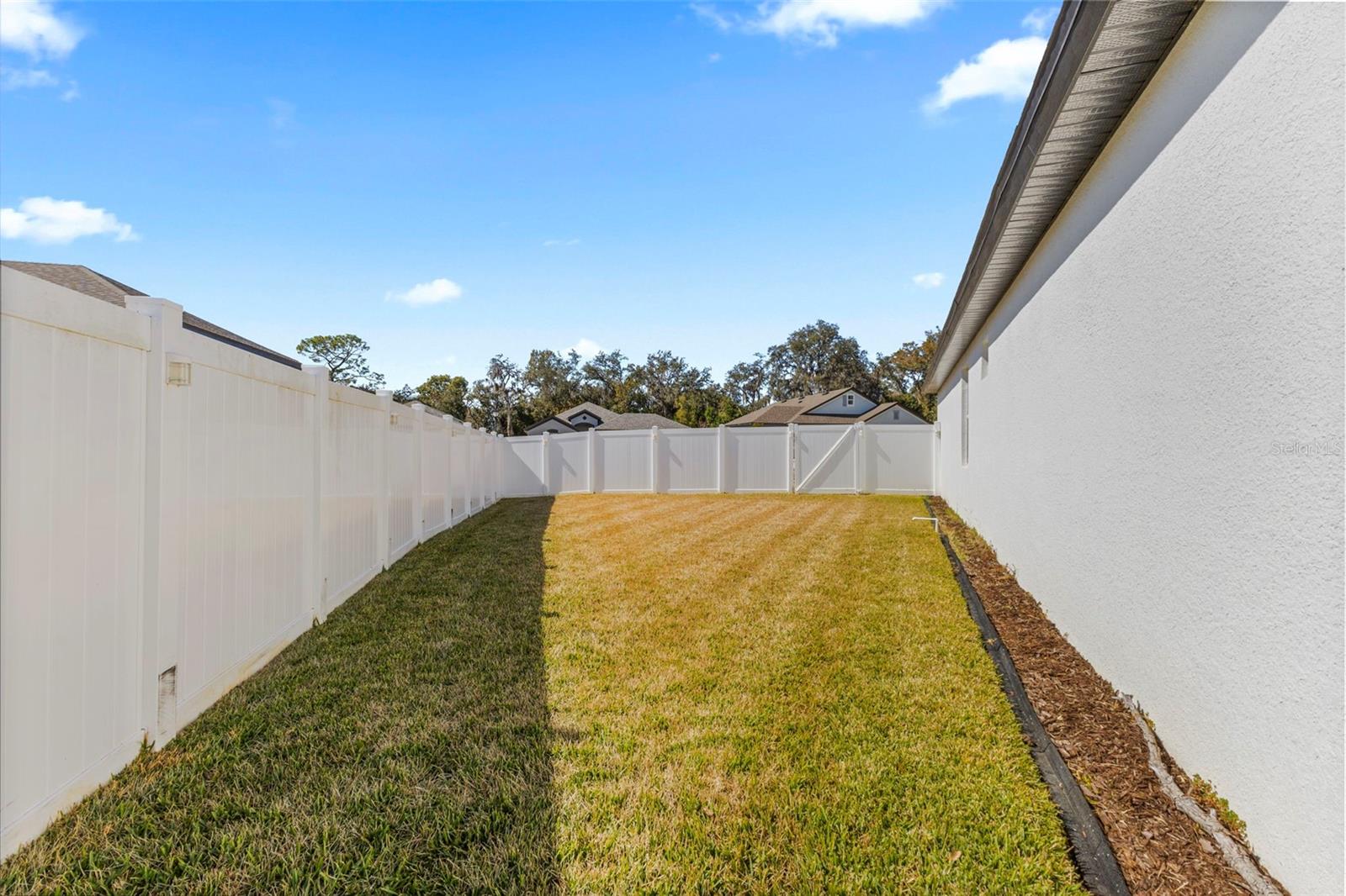 Image 34 of 52 For 5062 Emerald Acres Way