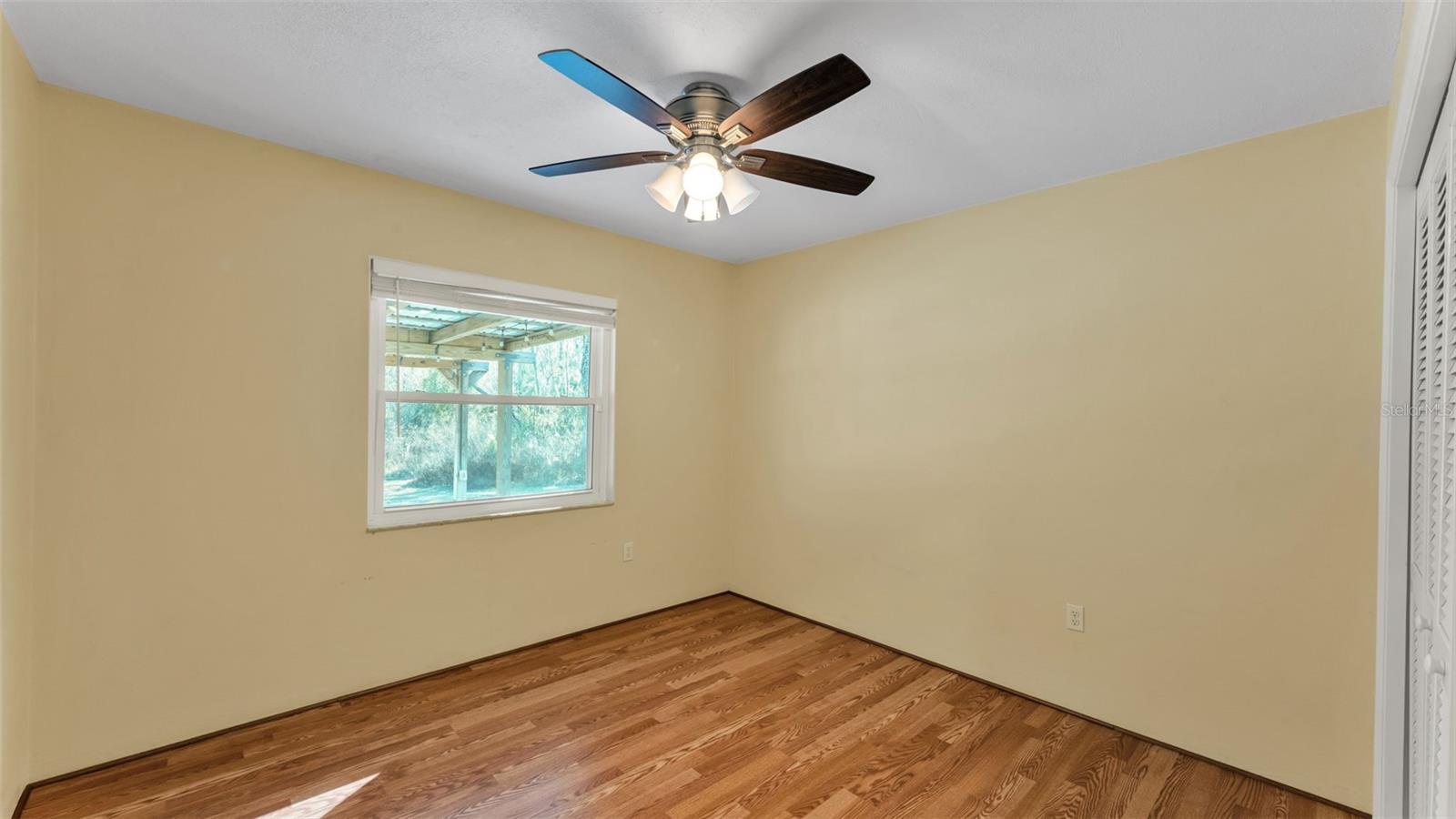 Image 22 of 34 For 5254 Parkland Court