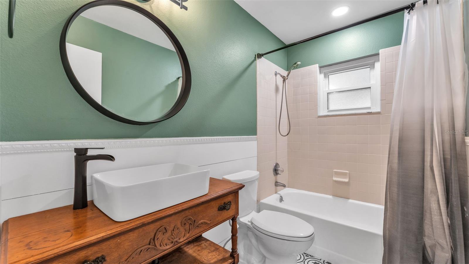 Image 24 of 34 For 5254 Parkland Court