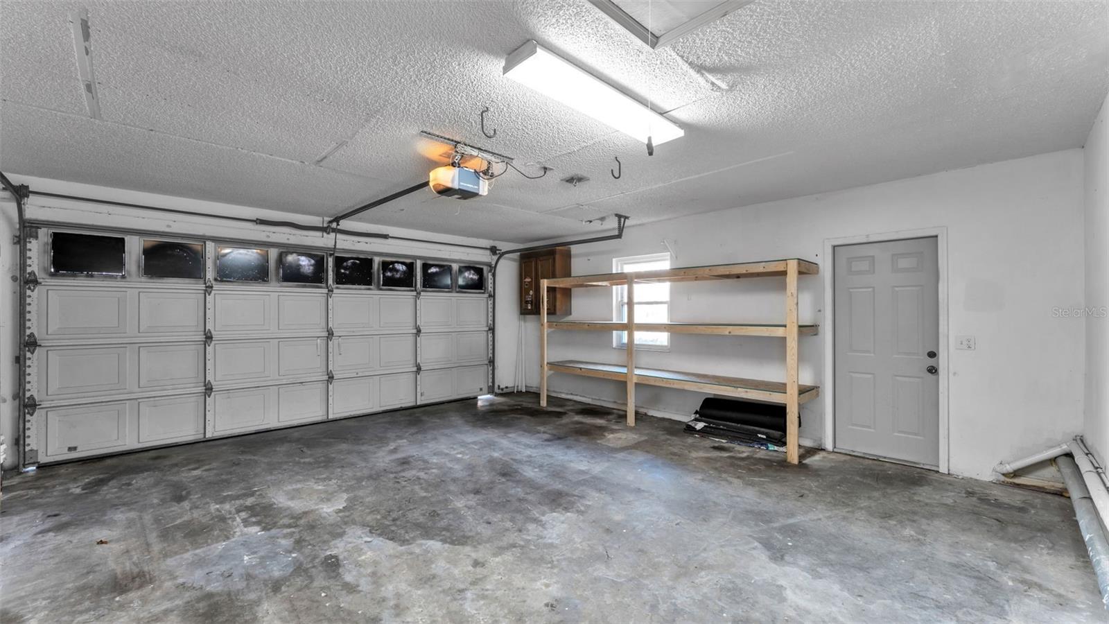 Image 25 of 34 For 5254 Parkland Court