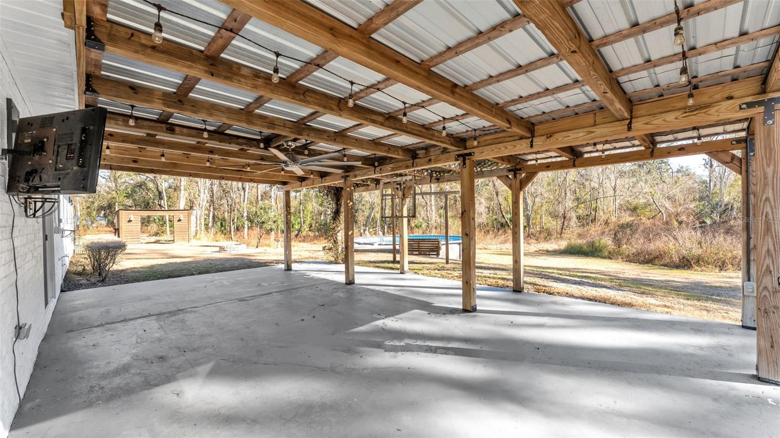 Image 26 of 34 For 5254 Parkland Court