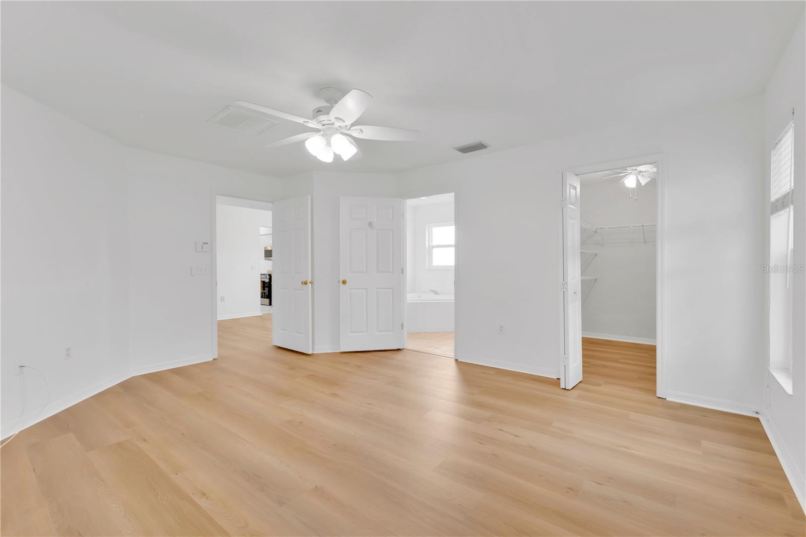 Image 12 of 27 For 2175 Stoney Pointe Drive