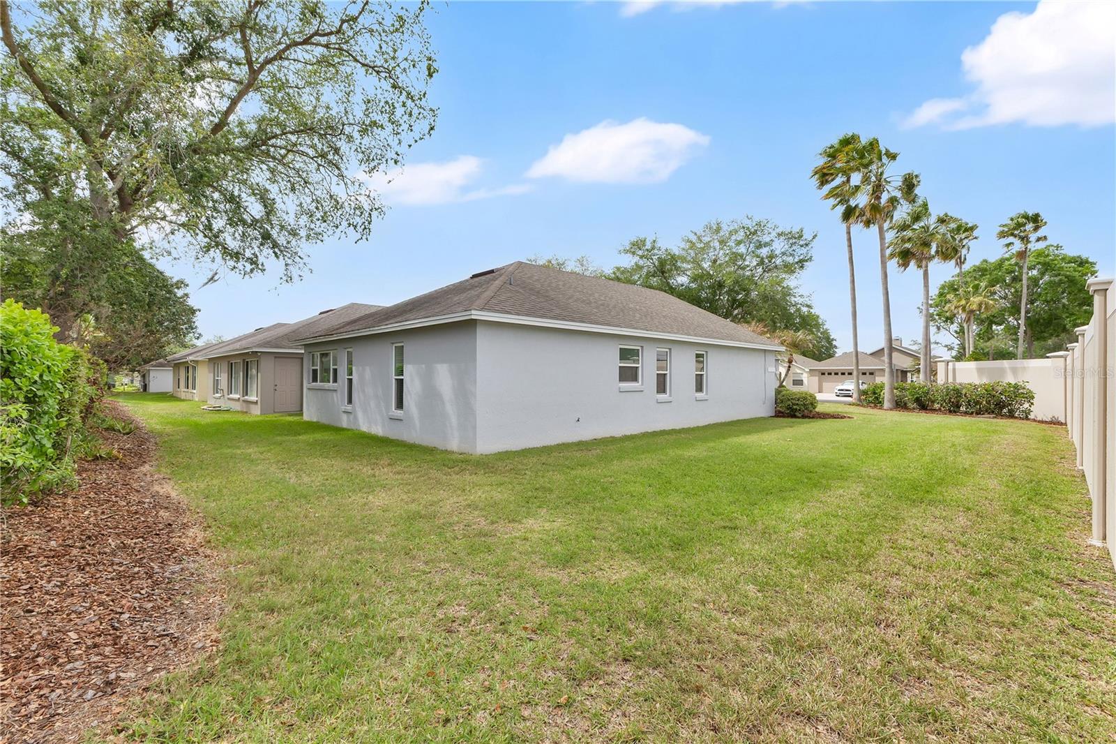 Image 21 of 27 For 2175 Stoney Pointe Drive