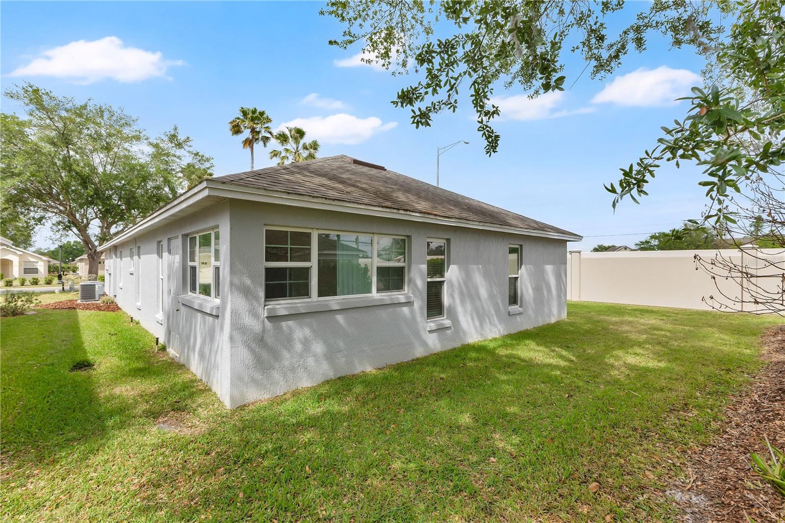 Image 22 of 27 For 2175 Stoney Pointe Drive