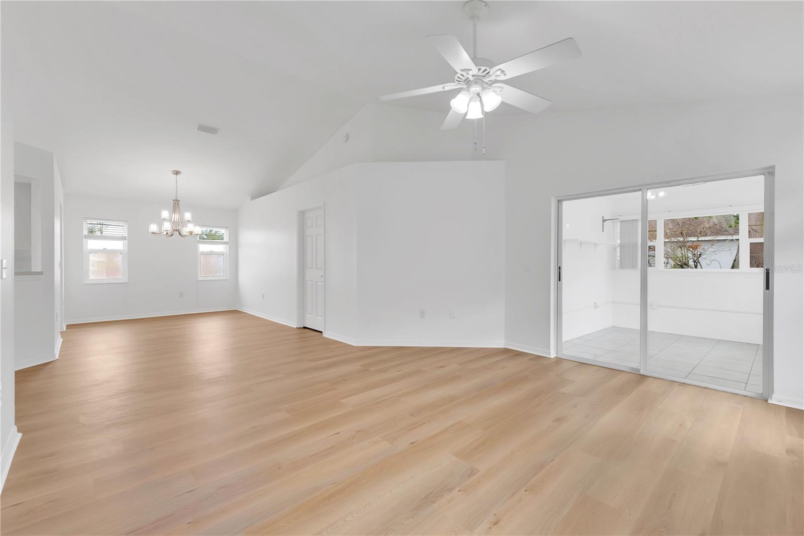 Image 5 of 27 For 2175 Stoney Pointe Drive