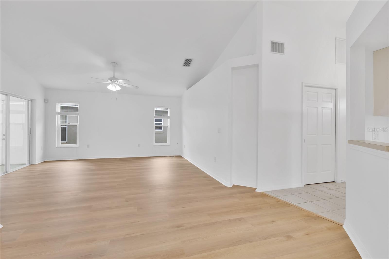 Image 6 of 27 For 2175 Stoney Pointe Drive