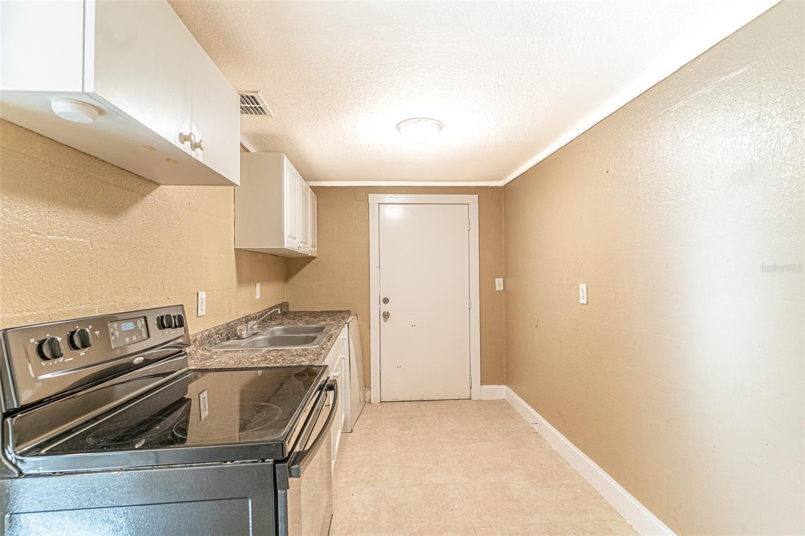 Image 11 of 11 For 114 Northside Drive 1