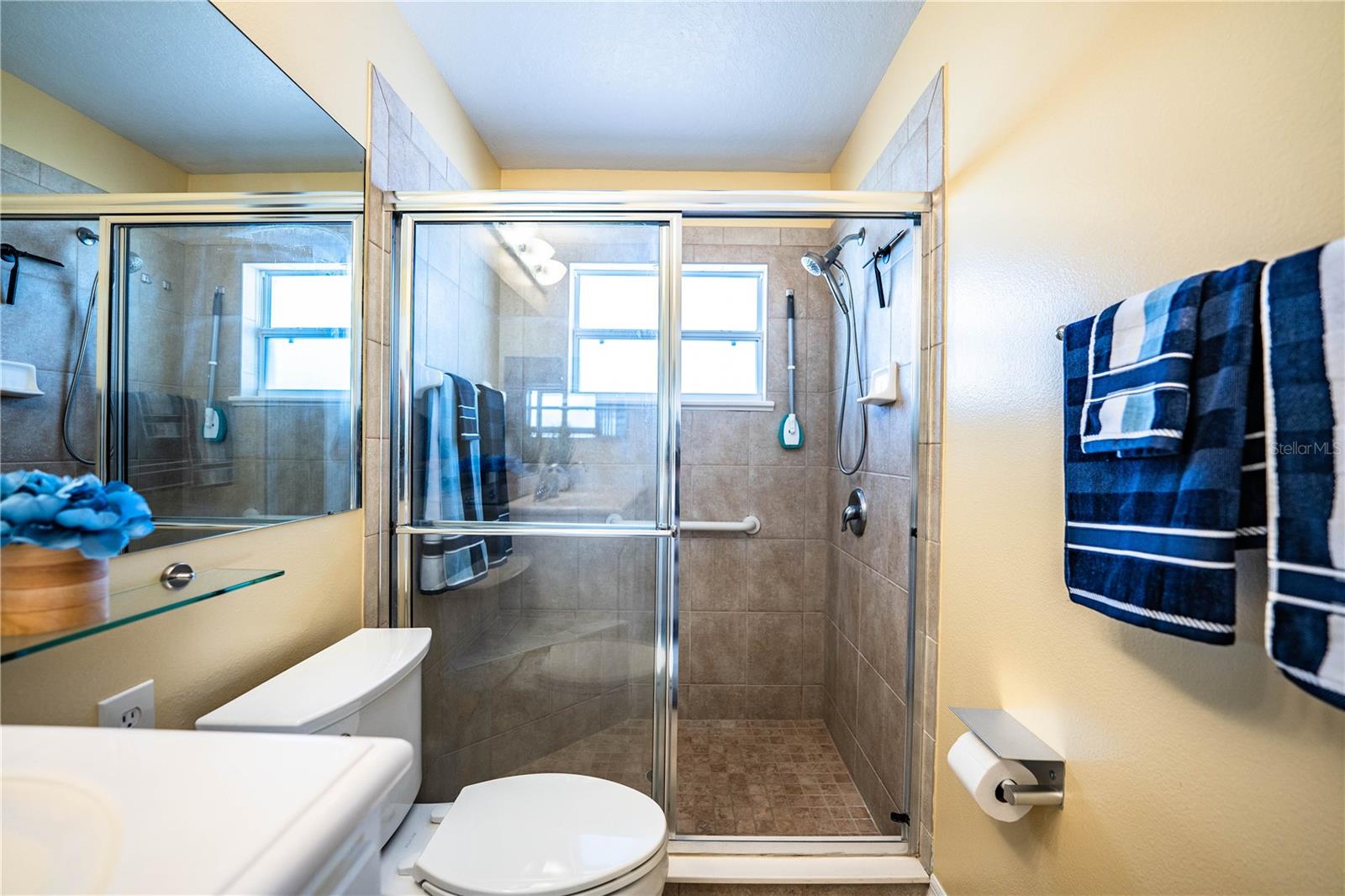 Image 22 of 56 For 4064 Carteret Drive