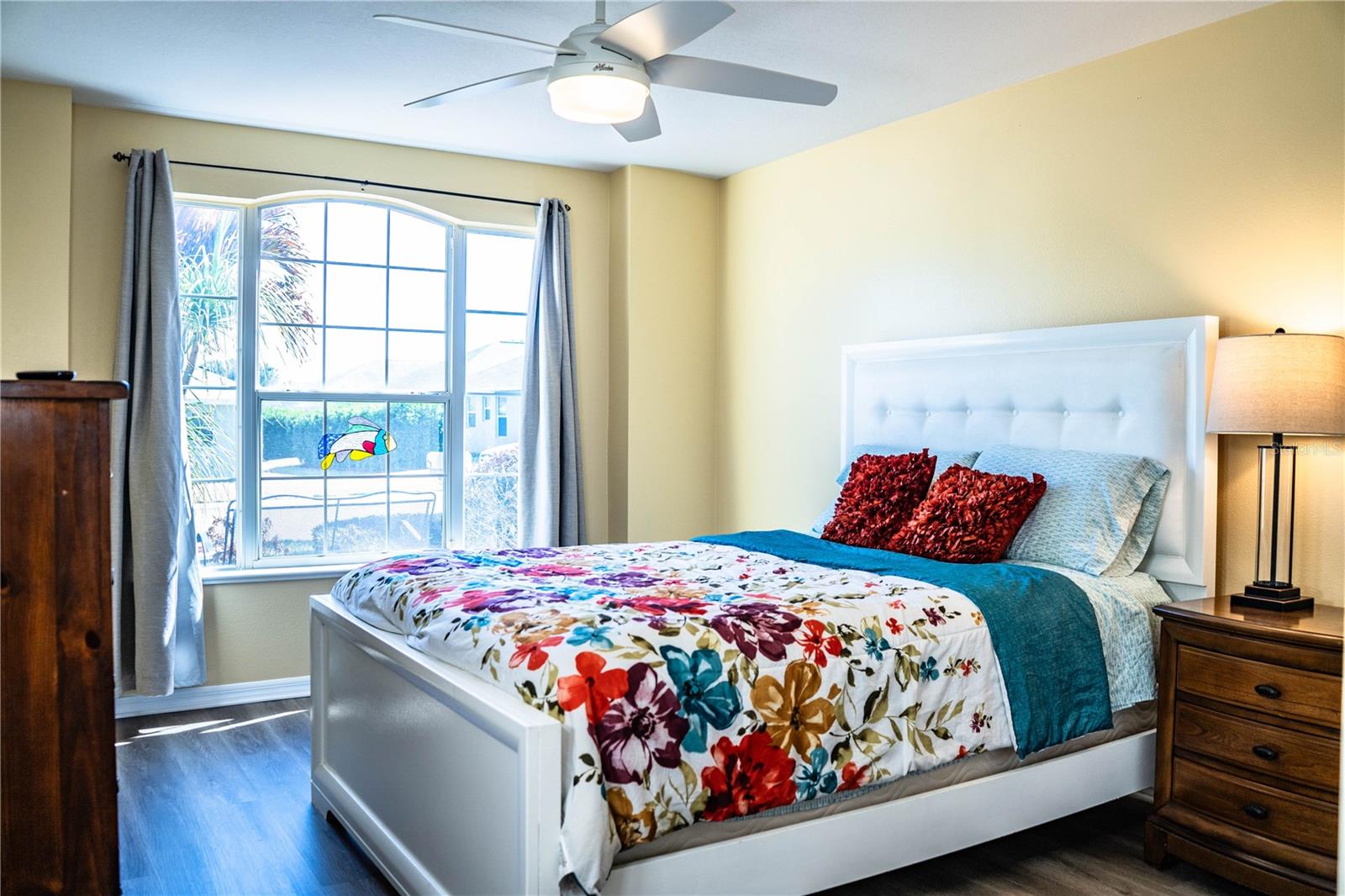 Image 33 of 56 For 4064 Carteret Drive