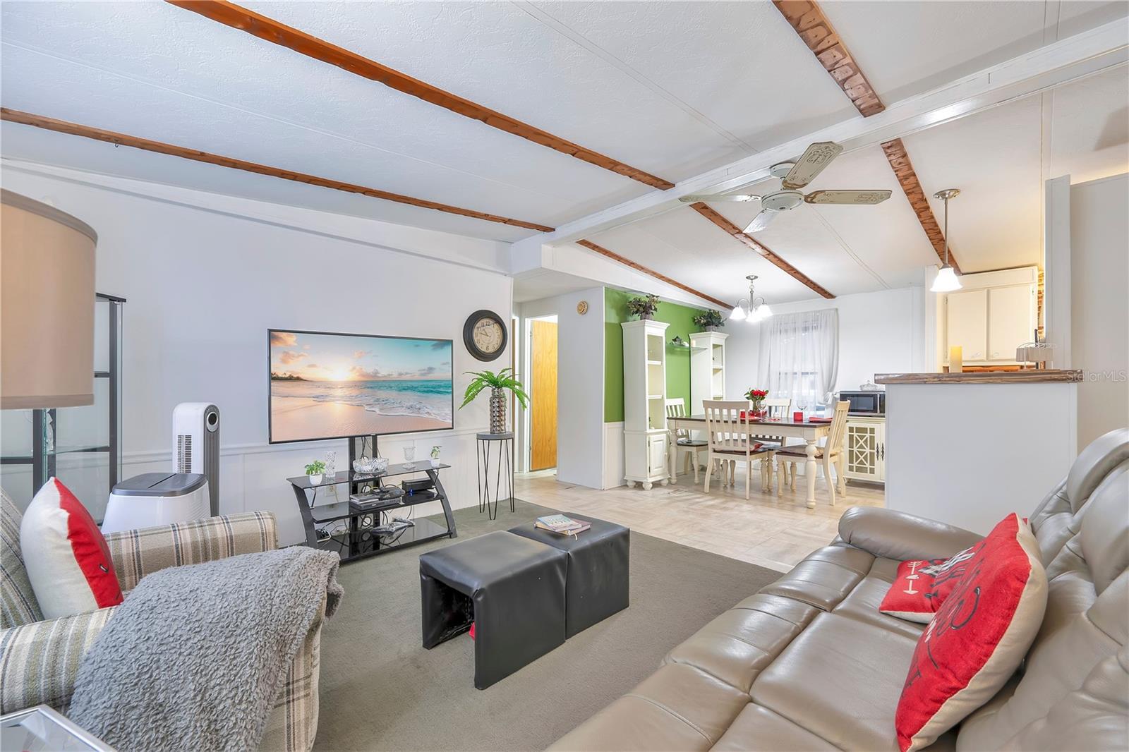 Image 10 of 37 For 8913 Jericho Court