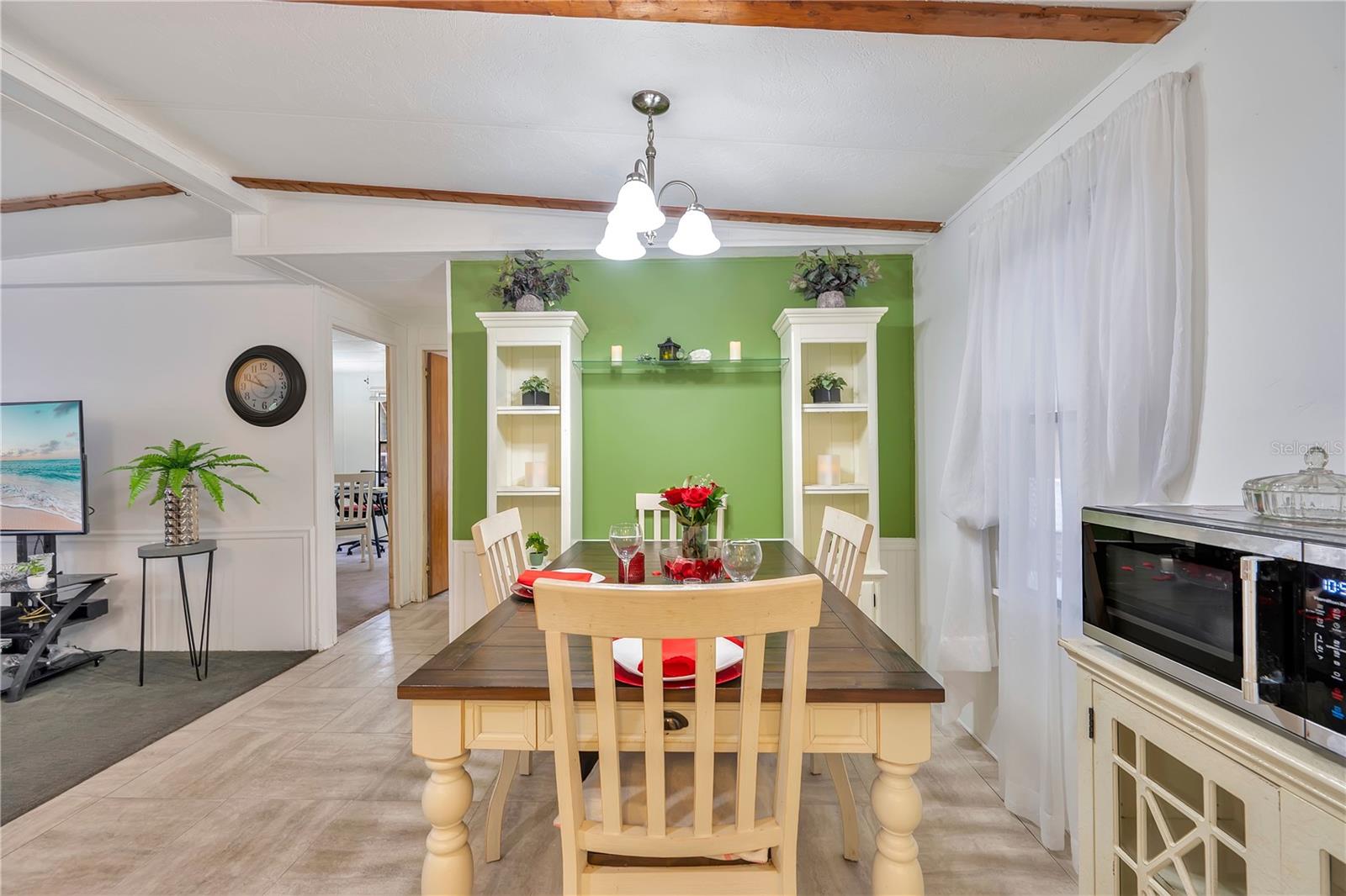 Image 11 of 37 For 8913 Jericho Court