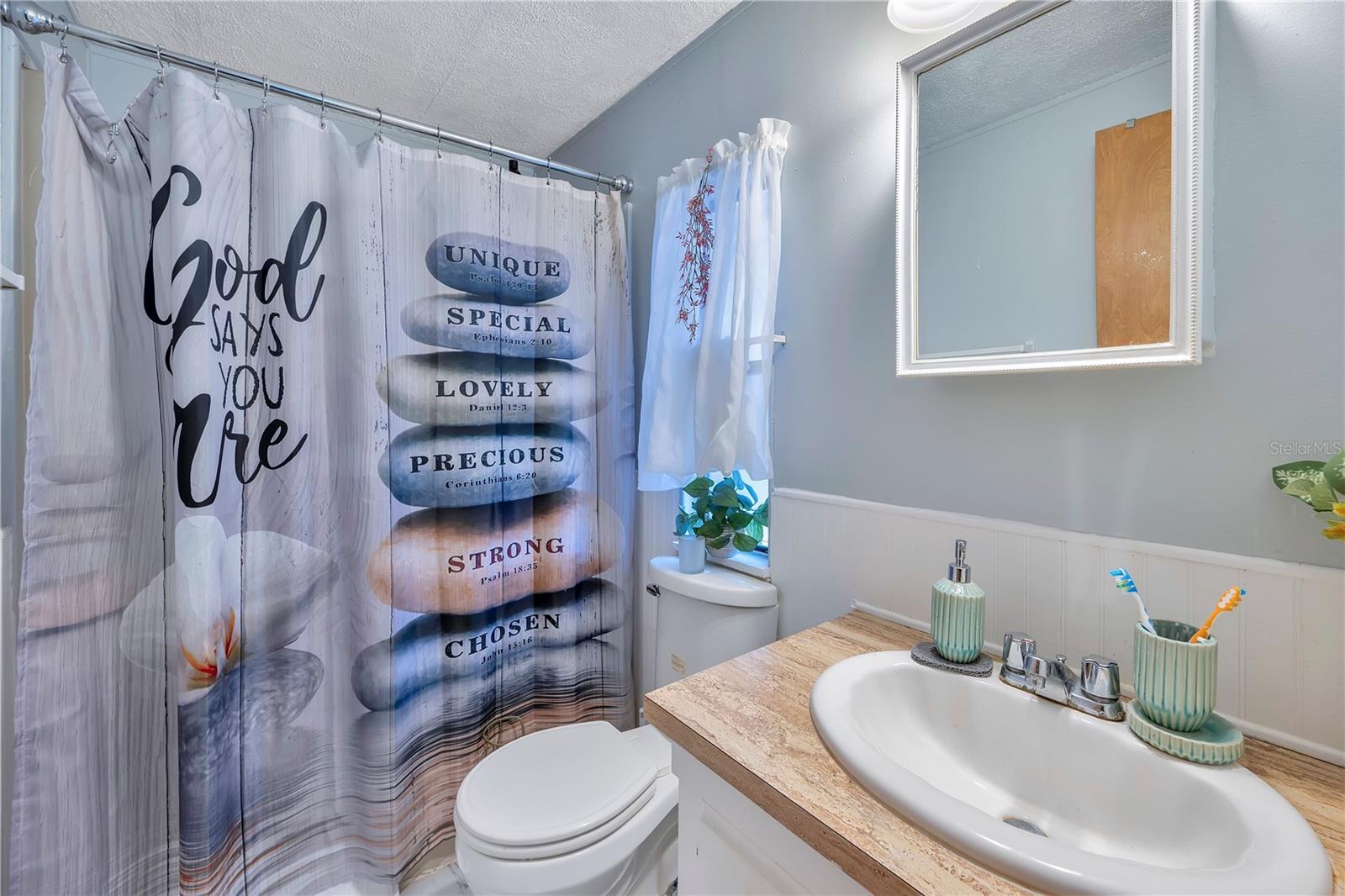 Image 17 of 37 For 8913 Jericho Court