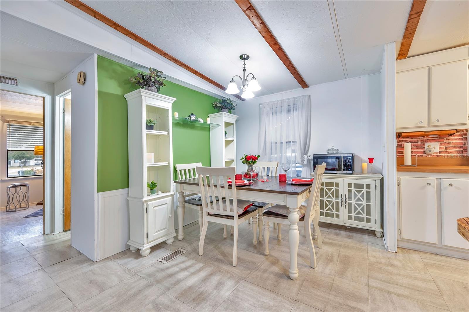 Image 4 of 37 For 8913 Jericho Court