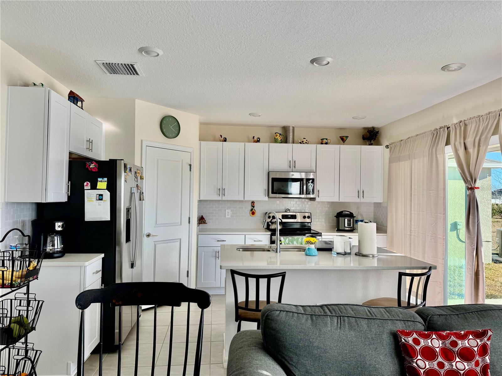 Image 13 of 23 For 993 Calico Pointe Circle