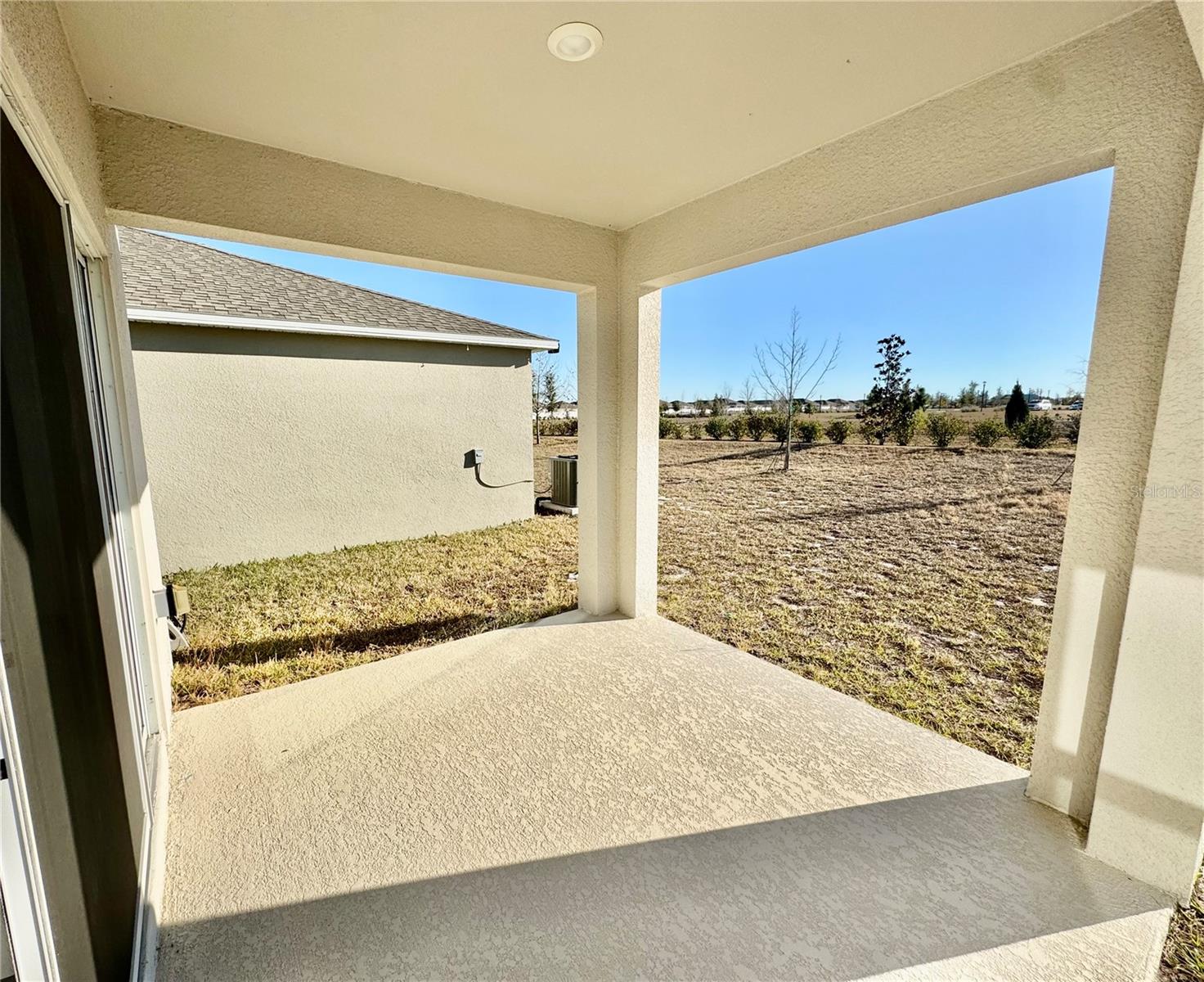 Image 20 of 23 For 993 Calico Pointe Circle