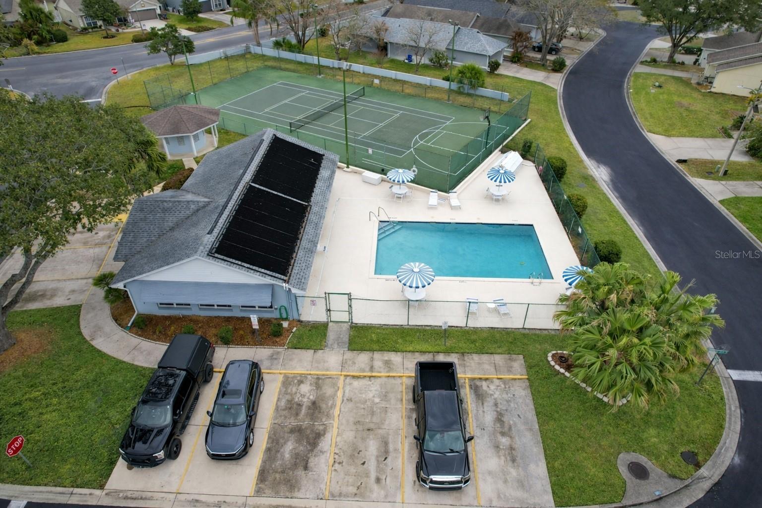 Listing photo id 34 for 2022 Hatteras Point
