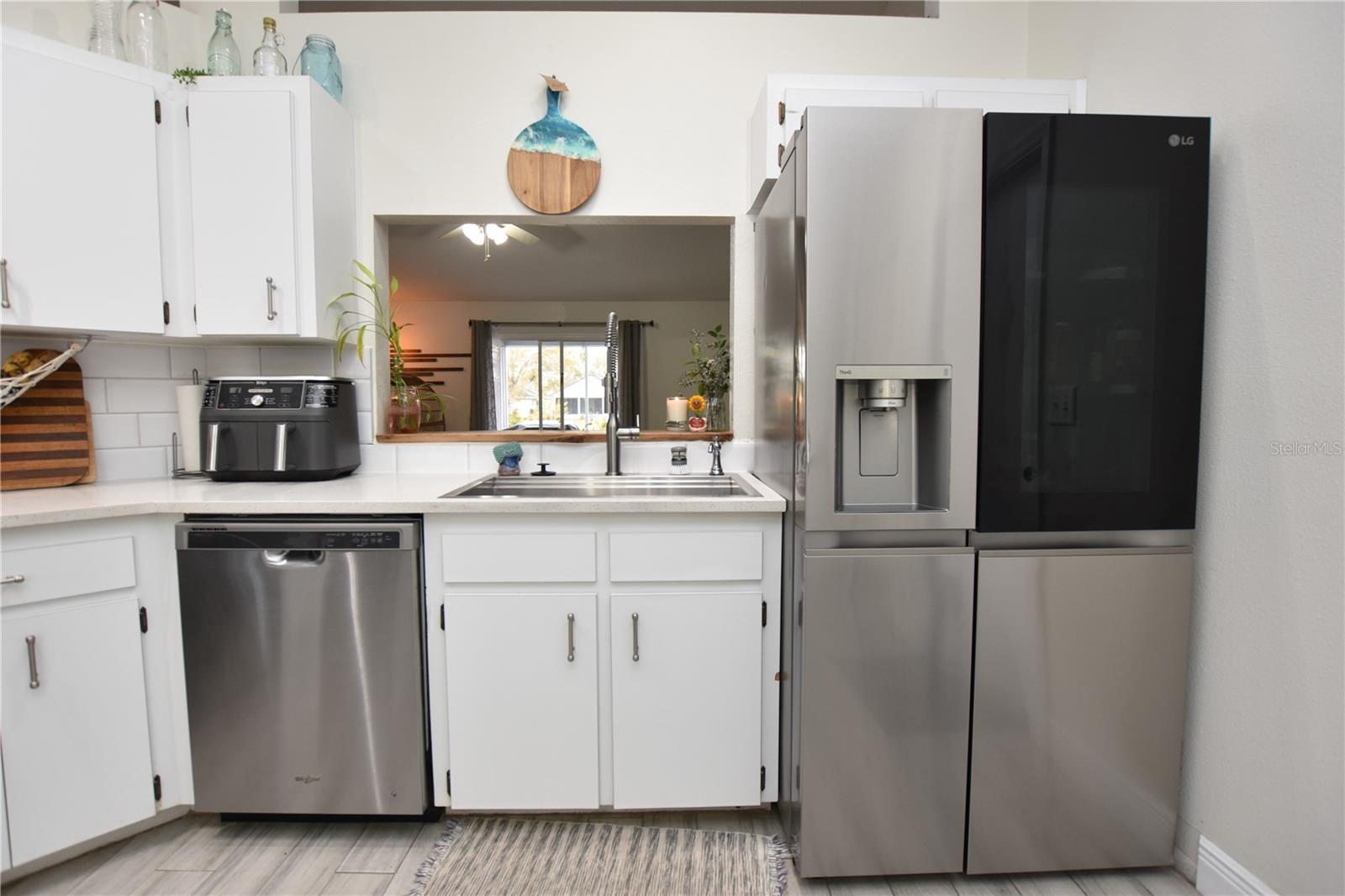 Listing photo id 5 for 2022 Hatteras Point
