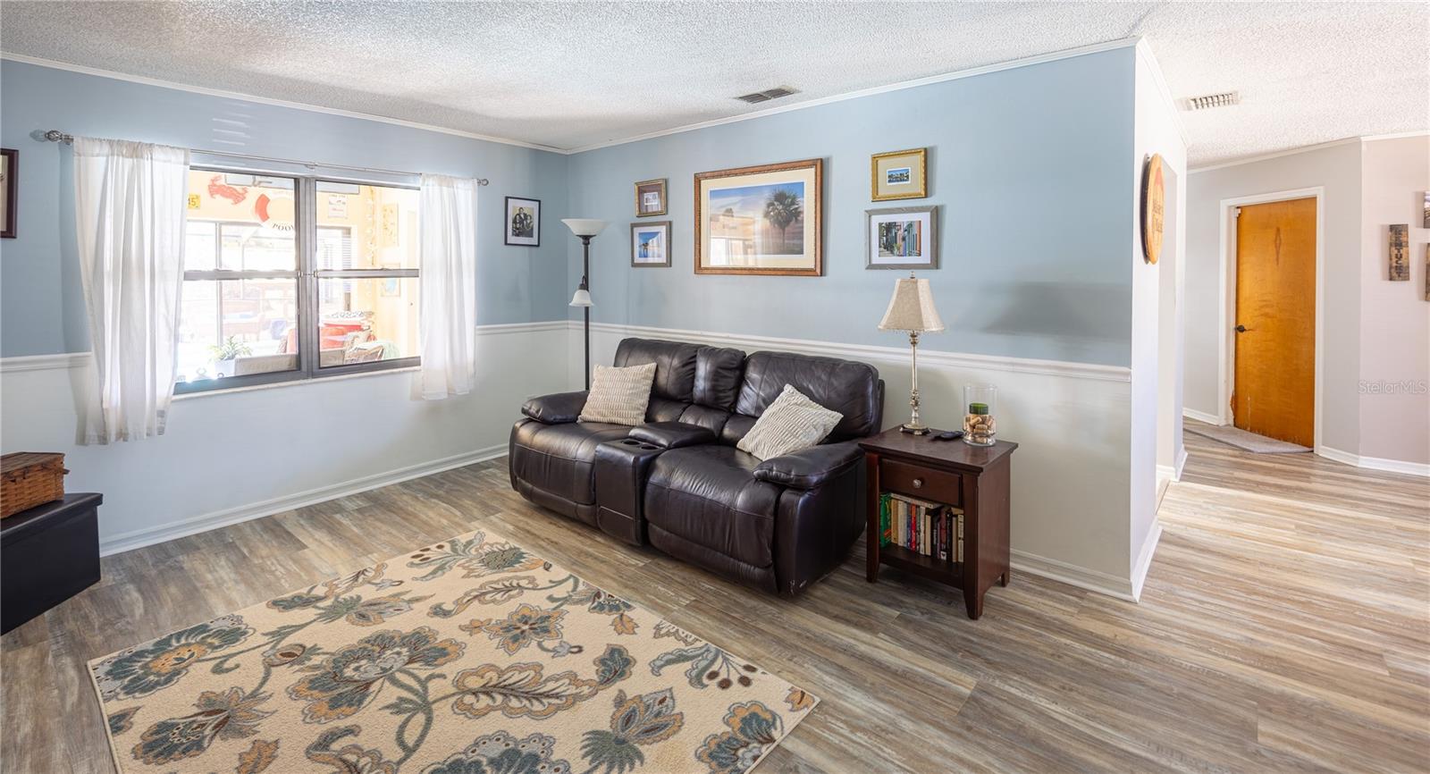 Image 18 of 57 For 2770 Lake Pierce Drive