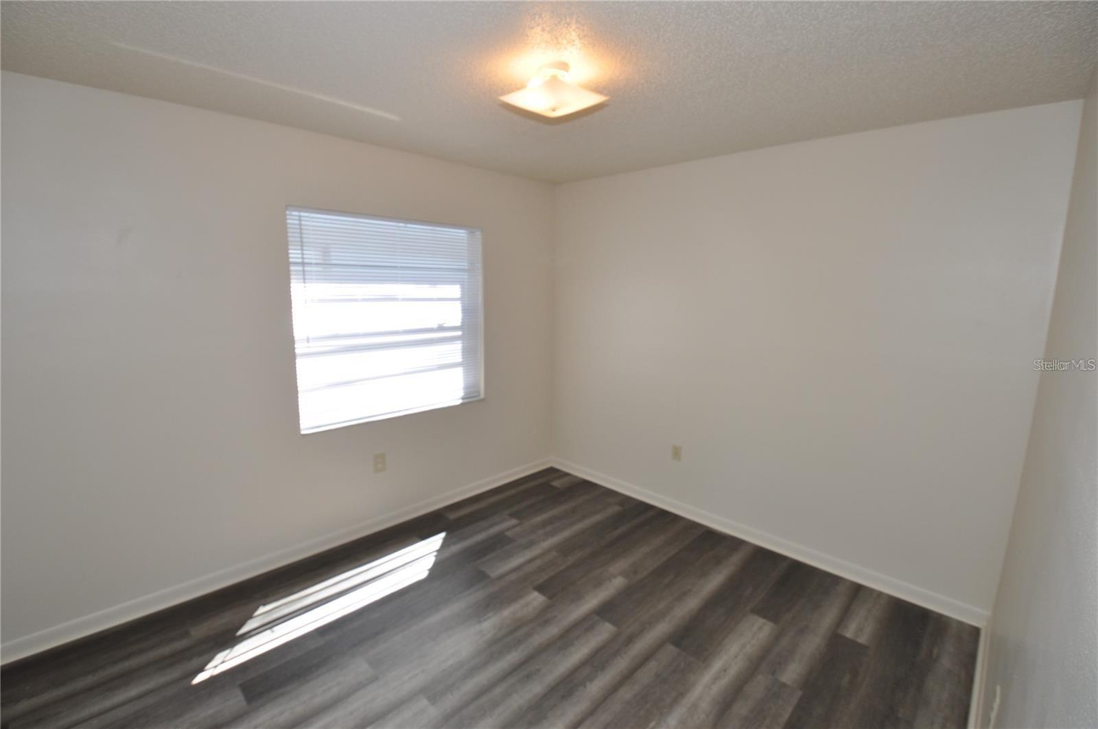 Image 11 of 23 For 147 Shannon Drive